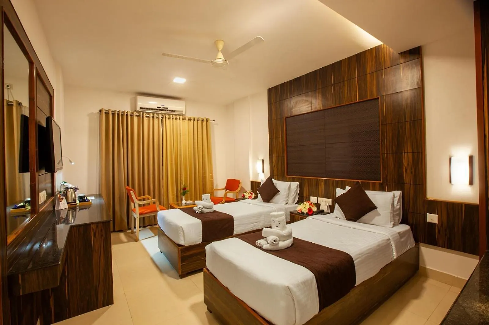 Hotel Laals Inn Grand By Jesway Hotels & Resorts Fort Kochi 4*,