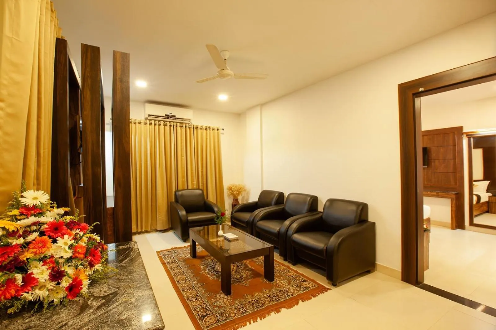 Hotel Laals Inn Grand By Jesway Hotels & Resorts Fort Kochi 4*,  Hindistan