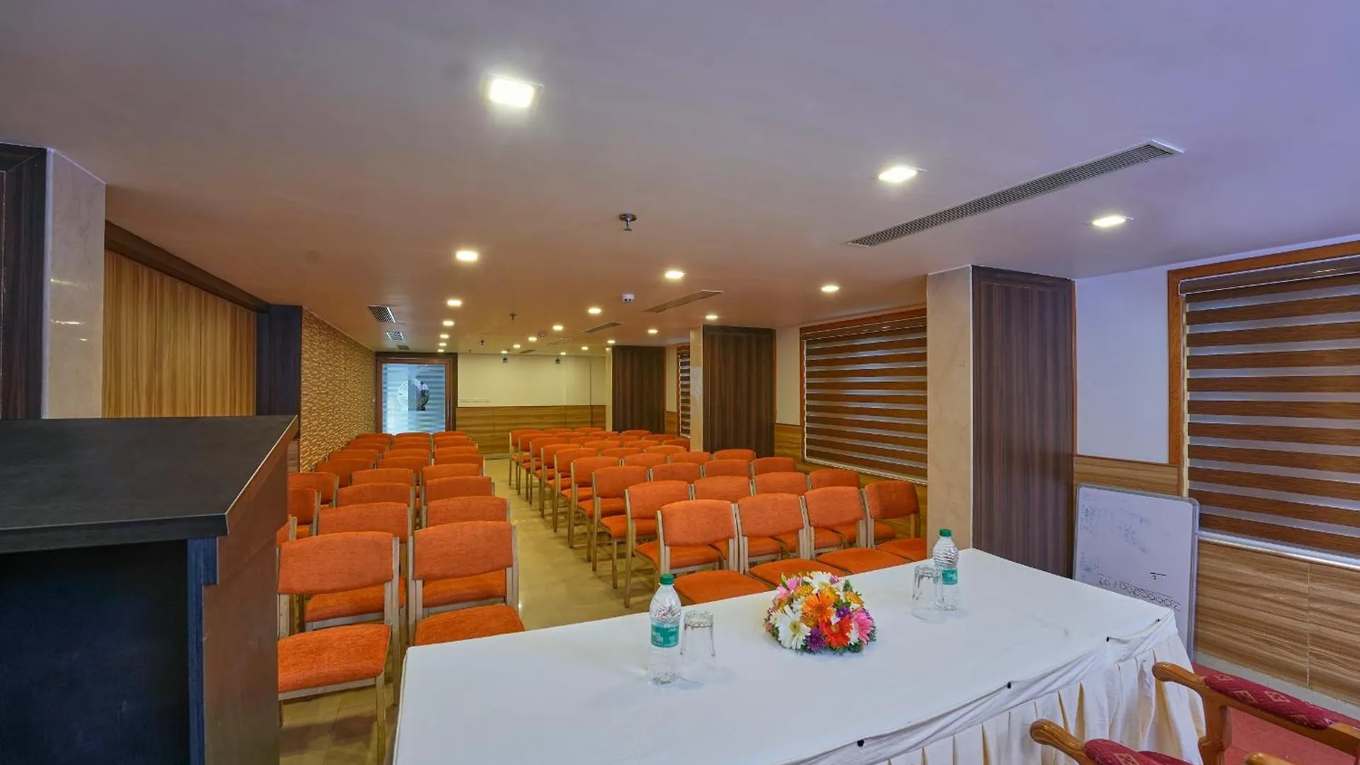 Hotel Laals Inn Grand By Jesway Hotels & Resorts Fort Kochi